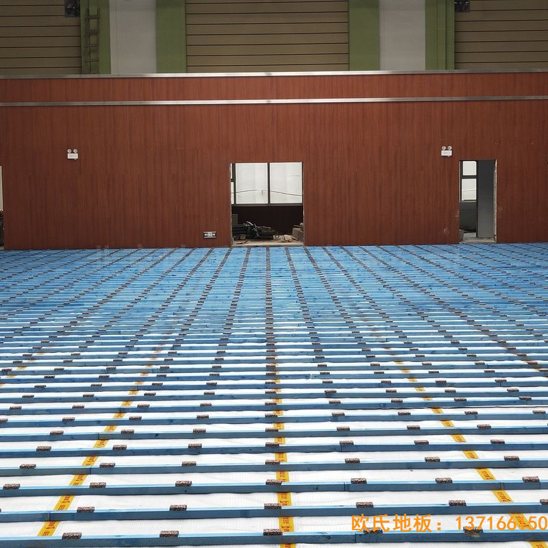 山西晋中榆次王湖小学体育木地板安装案例