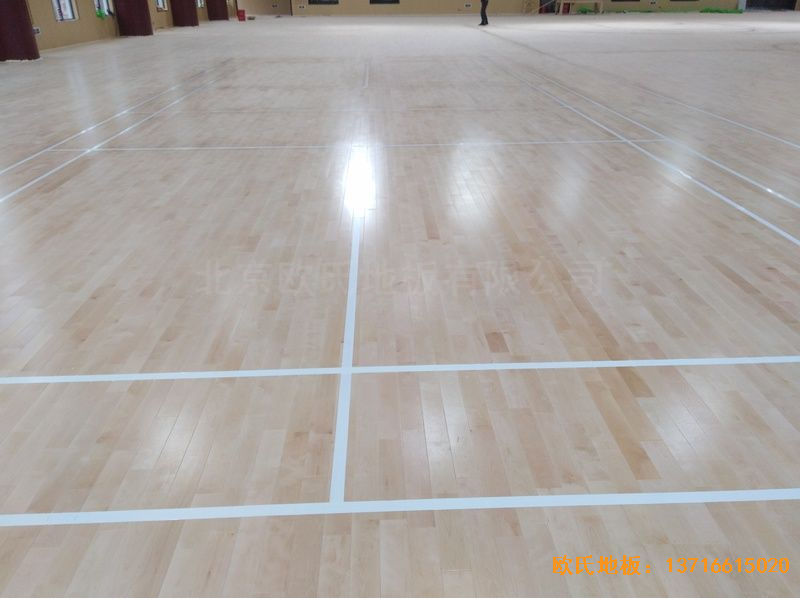 河南新密市体育发展中心运动木地板安装案例