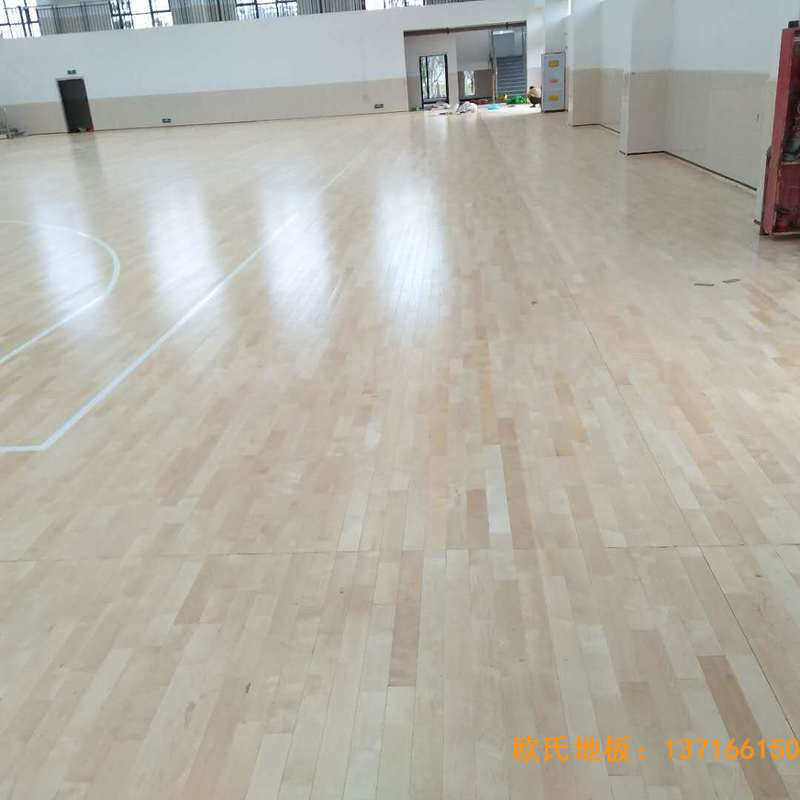 赣州宁都县城关小学九章路校区运动木地板安装案例