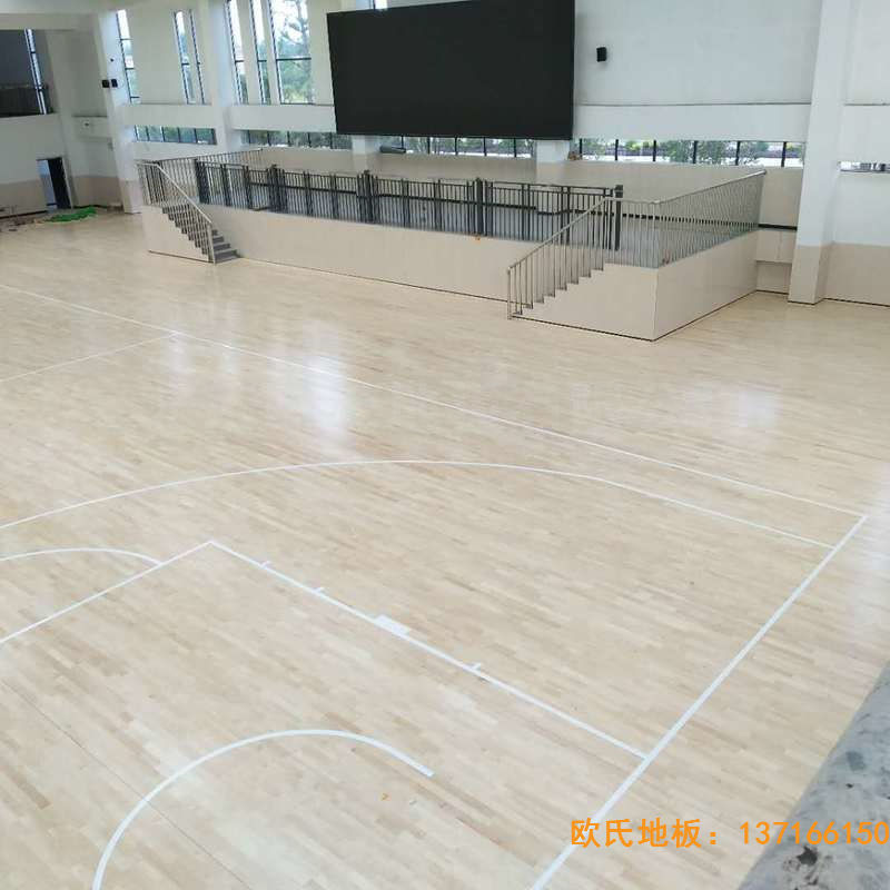 赣州宁都县城关小学九章路校区运动木地板安装案例