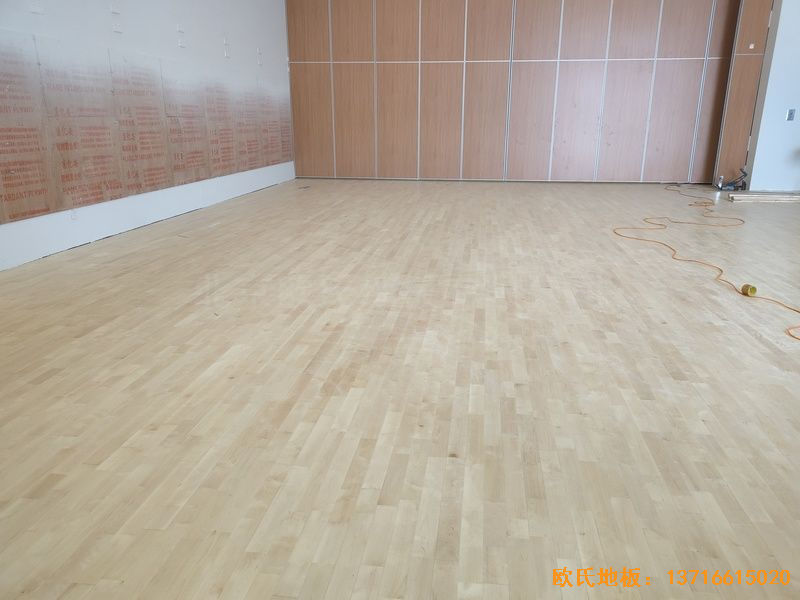 北京环球影城体育地板施工案例