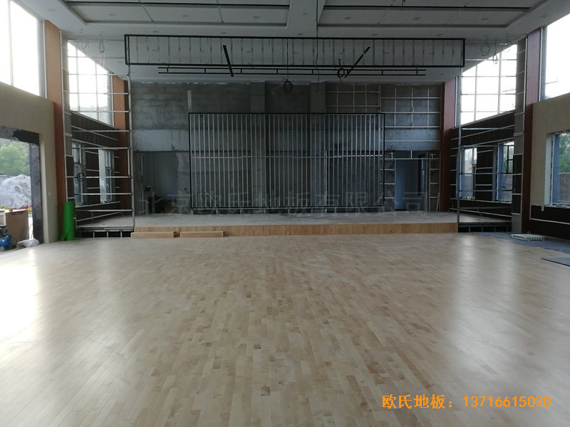 晋中中铁三局六公司舞台运动地板铺装案例5