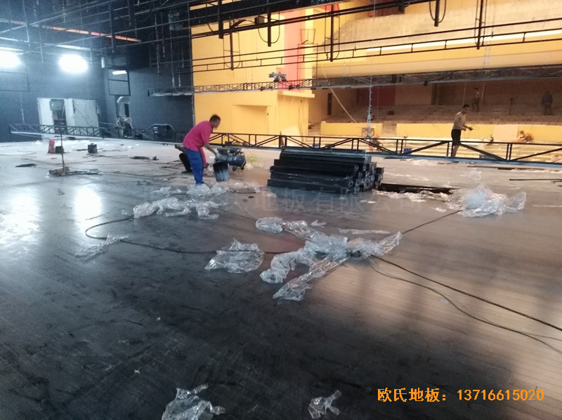 河北廊坊益田同文学校舞台体育地板铺设案例5