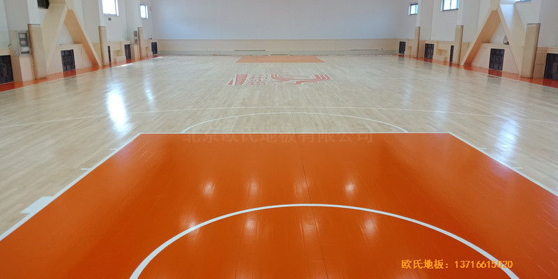 北方温泉会议中心篮球馆体育木地板铺装案例1