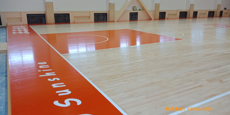 北方温泉会议中心篮球馆体育木地板铺装案例4