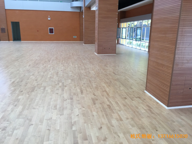 山西晋中榆次区寇村小学运动馆体育地板安装案例3