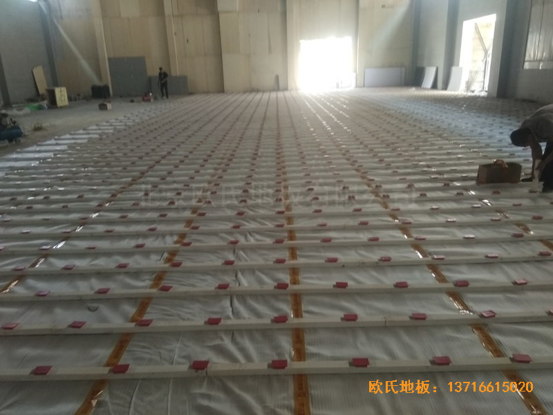 山西长治双创梦工厂篮球体育木地板施工案例1
