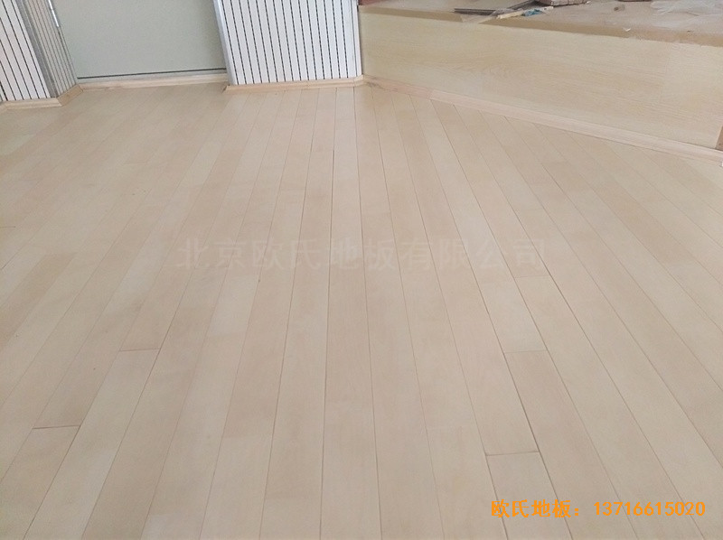 新疆独山子老年活动中心体育木地板铺装案例3