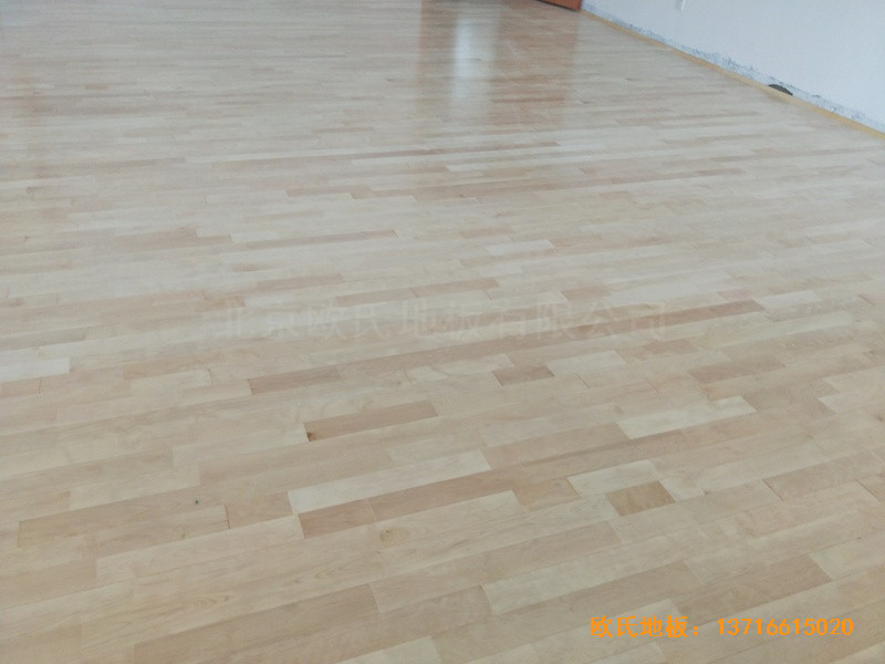 杭州分水镇徐凝小学运动馆运动地板铺装案例3