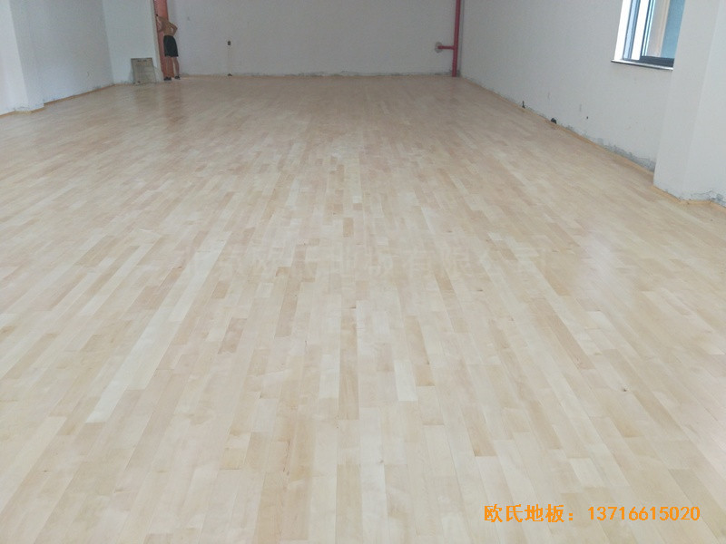 杭州分水镇徐凝小学运动馆运动地板铺装案例4