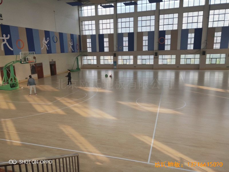 江苏三井实验小学篮球馆体育地板铺设案例5