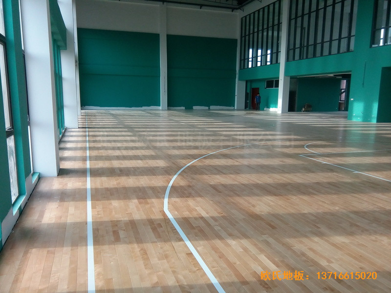 江苏南京汉风公司篮球馆体育地板铺设案例5