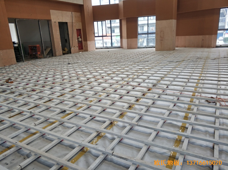 江苏常州同济中学运动馆运动木地板铺设案例1