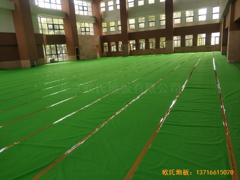 江苏常州同济中学运动馆运动木地板铺设案例3