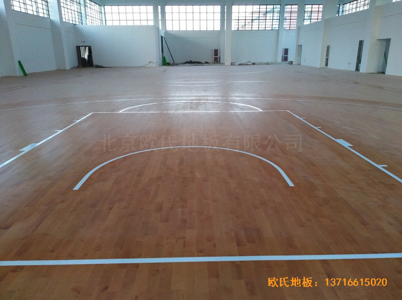 江苏徐州悦城小学篮球馆体育地板铺设案例0