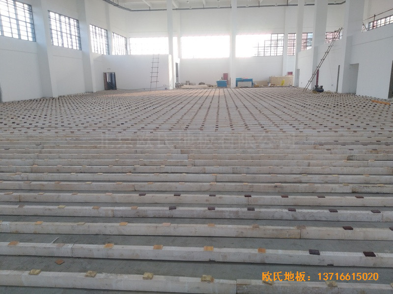 江苏徐州悦城小学篮球馆体育地板铺设案例1