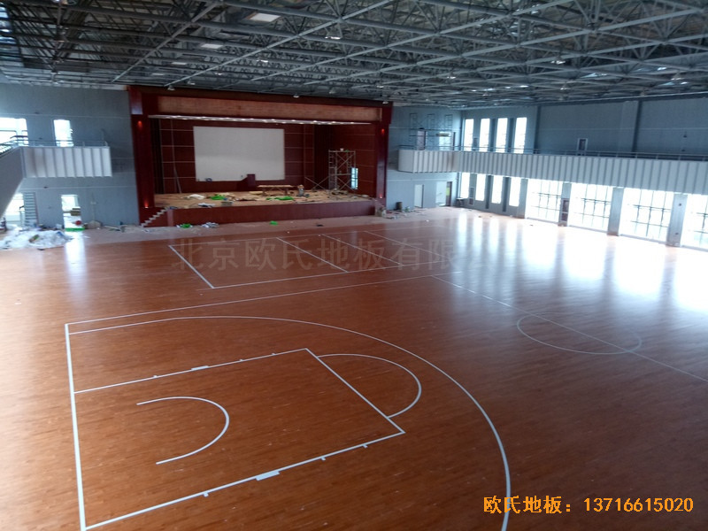 乐清中学篮球馆体育地板安装案例5
