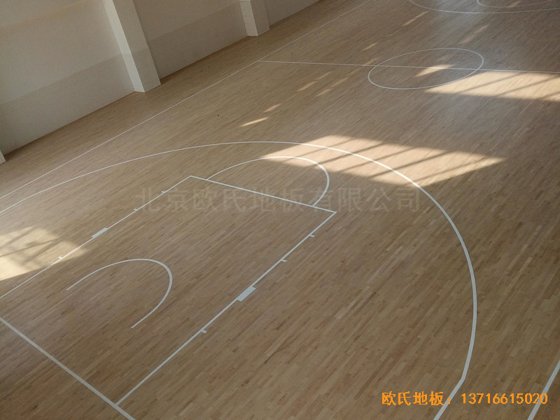 洛阳伊水小学篮球馆运动地板施工案例5