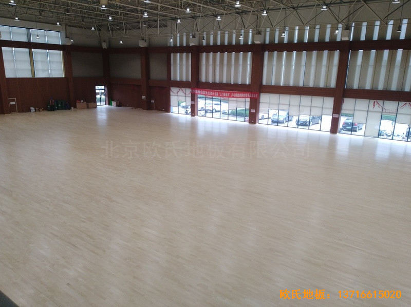 浙江三门核电站体育馆运动地板安装案例4