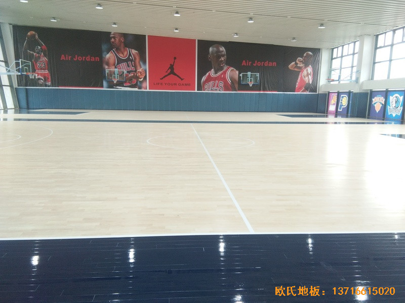 浙江宁波东体篮球馆运动木地板铺装案例5