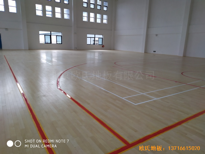 浙江宁波热电公司篮球馆运动木地板铺装案例5