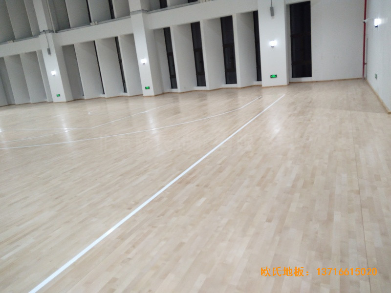 浙江宁波象山分校篮球馆体育地板铺装案例0