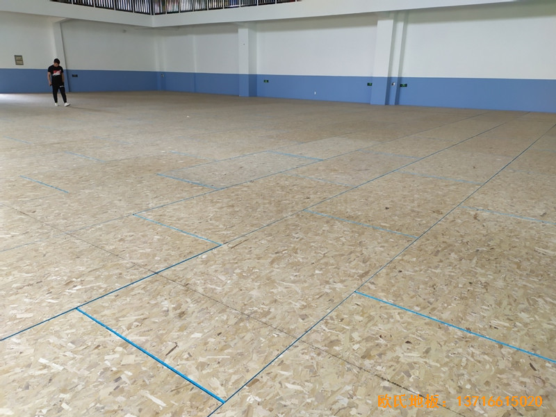 浙江虹桥较好的小学篮球馆体育地板安装案例2
