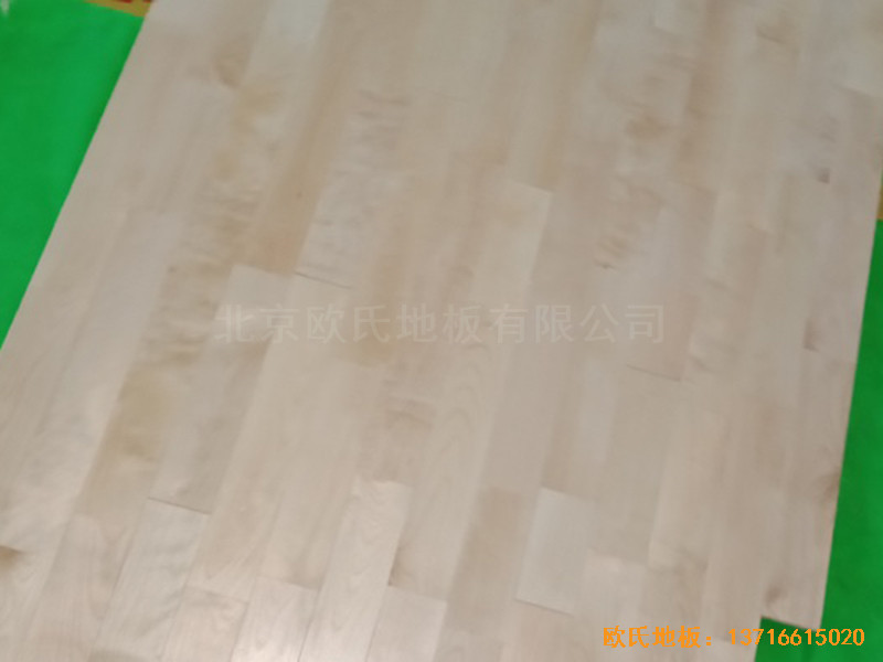 深圳北环中学运动馆体育地板安装案例3