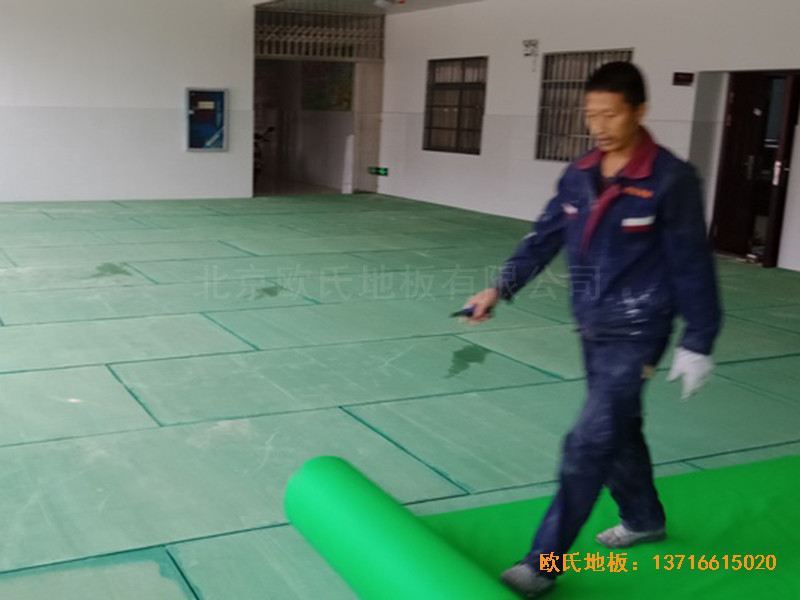 湖南衡阳铁一中运动馆运动地板施工案例1