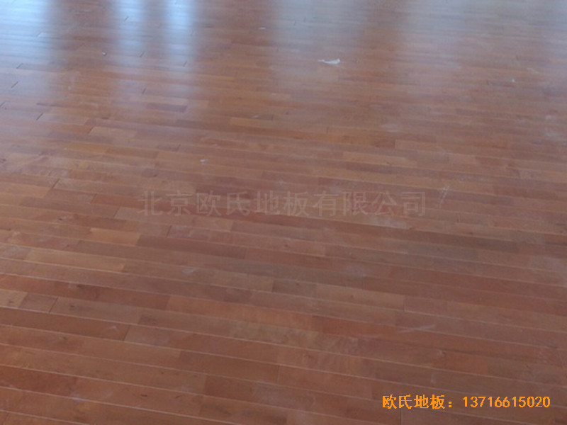 甘肃天水清水县农业学院篮球馆体育地板铺设案例4