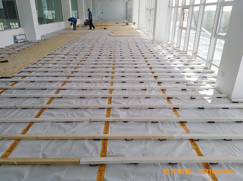 甘肃酒泉运动场所体育木地板施工案例1