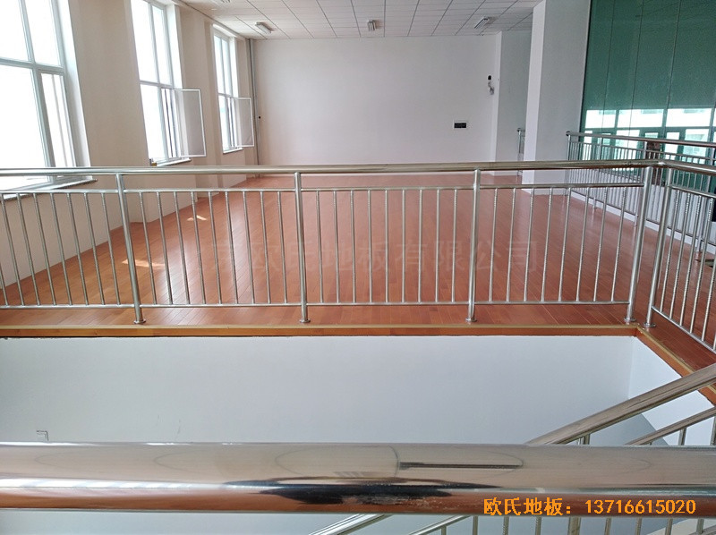 甘肃酒泉运动场所体育木地板施工案例3