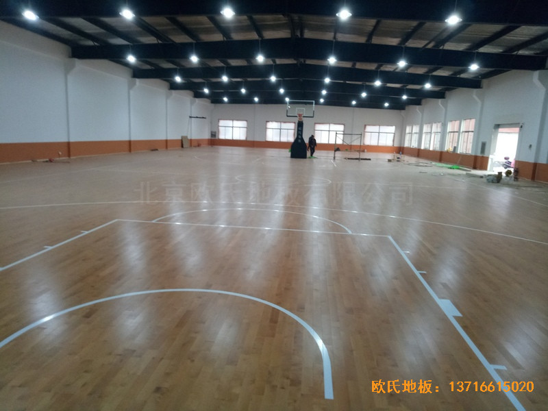 盐城大丰区篮球馆运动木地板安装案例5