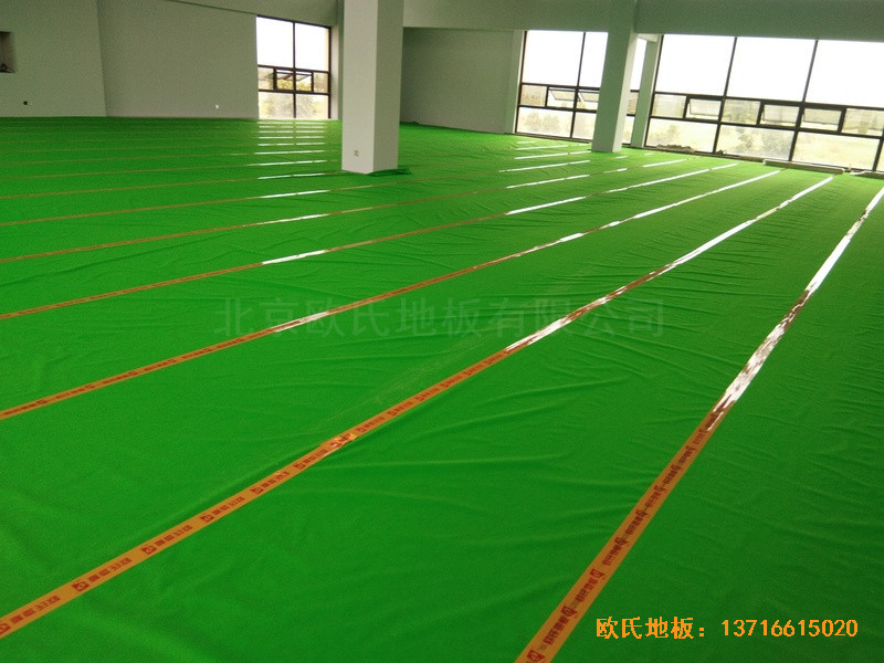 福州连江县恒捷实业坑园村运动馆体育地板铺设案例2