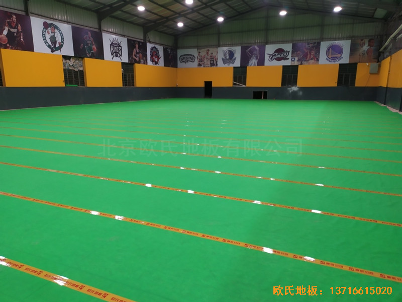 福建一通汽车修理有限公司篮球馆体育地板铺装案例3