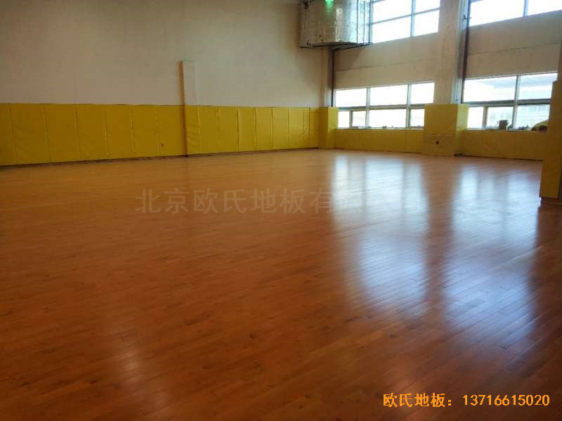辽宁体育局女子散打馆体育地板铺设案例3