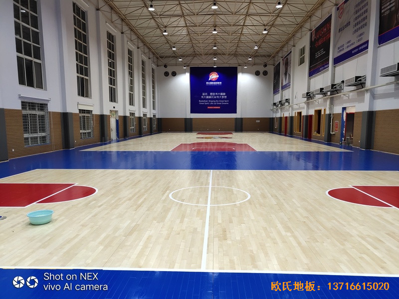 郑州恩比篮球幻俱乐部体育地板施工案例5