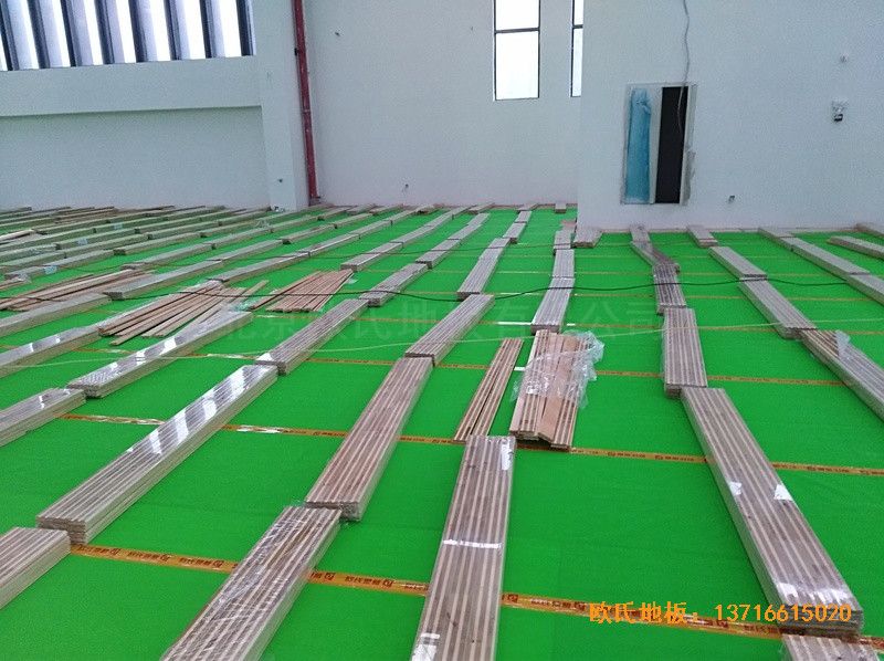 重庆重光小学篮球馆运动木地板安装案例2