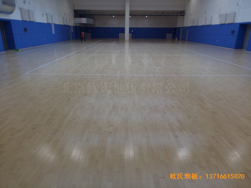 长春十一高中北湖学校体育馆运动地板铺设案例3