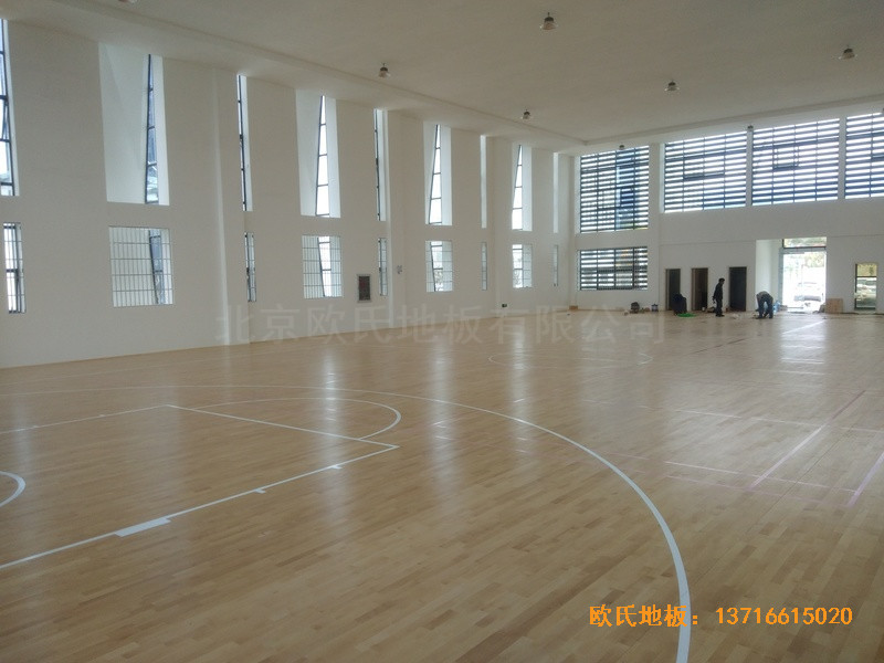 云南高速管理中心篮球馆体育地板安装案例5
