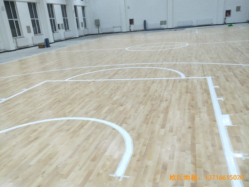 内蒙茂名旗安边防大队篮球馆运动地板施工案例4