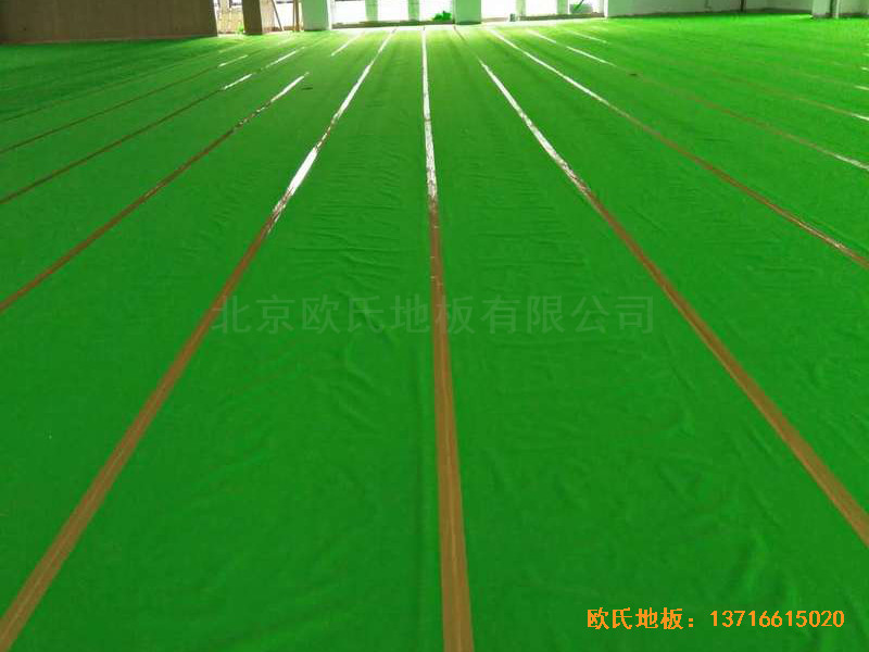 北京师范大学篮球馆运动地板安装案例2