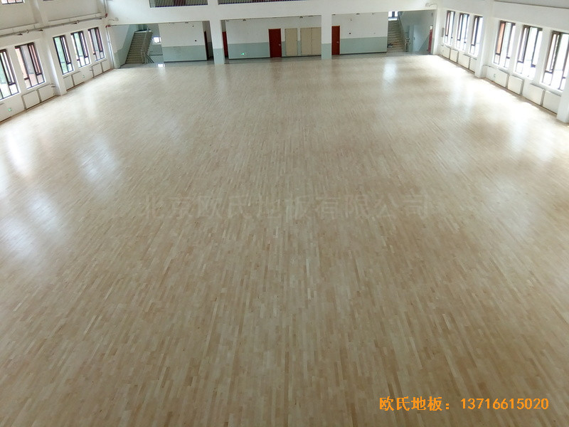 北京赵全营镇天顺小学体育馆运动地板铺设案例0