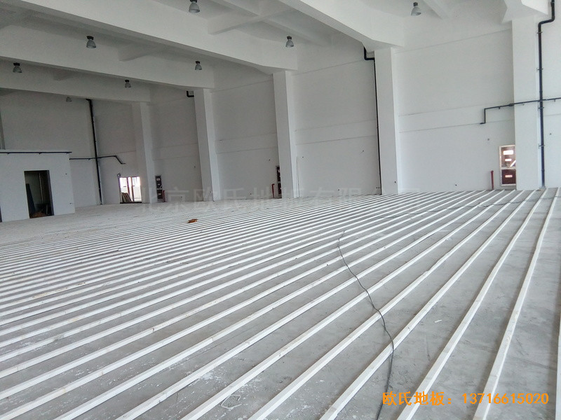 南京浦口区复兴小学运动馆运动木地板施工案例1
