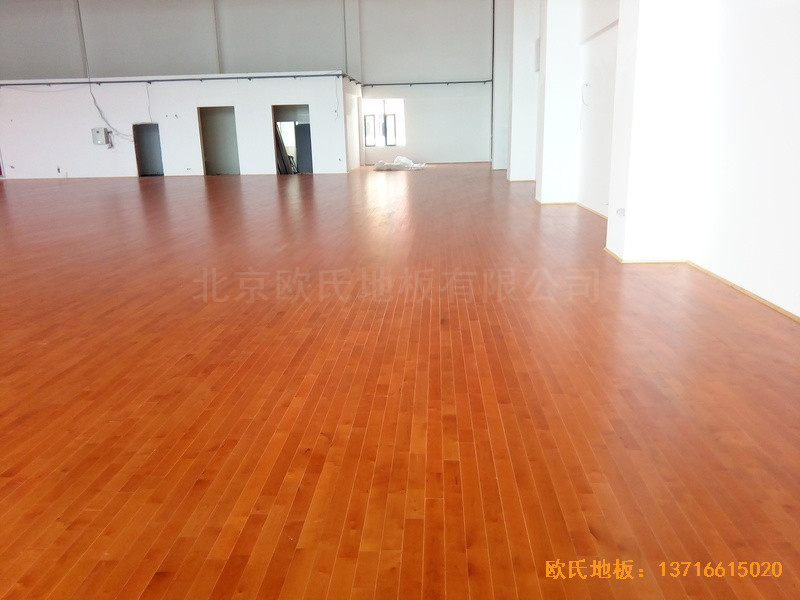 南京浦口区复兴小学运动馆运动木地板施工案例4