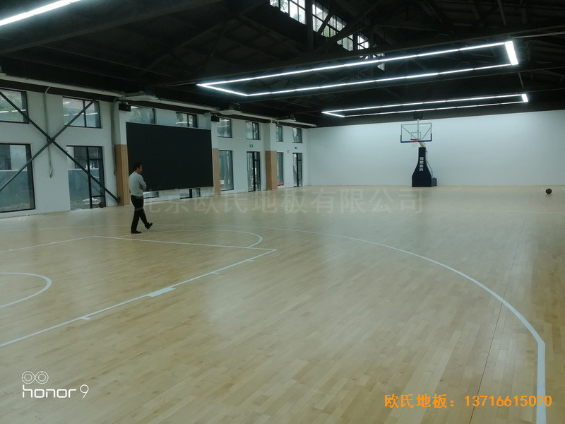 上海江杨南路485号攻守道场运动地板安装案例5