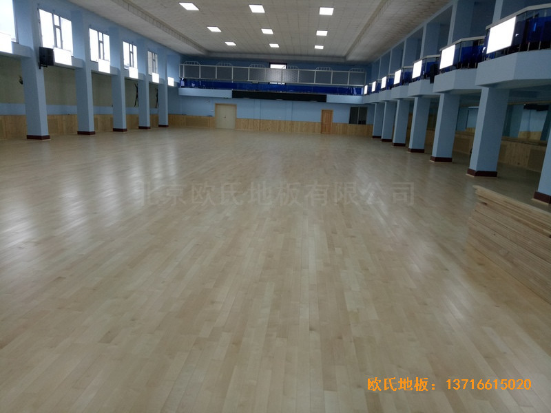 图们铁路运动馆运动地板施工案例0