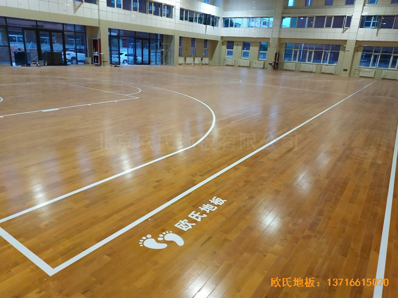 宁夏银川试验中学篮球馆运动木地板铺装案例0
