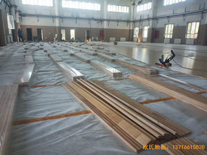 新疆克拉玛依市独山子虹园小区体育馆运动木地板安装案例