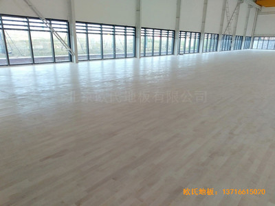 武汉青山区江滩体育馆体育地板铺装案例